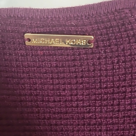 Michael Kors Burgundy Pullover Sweater with 4 Gold Buttons on Sides, Size Small - Picture 6 of 8